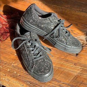 Girls black glitter Converse